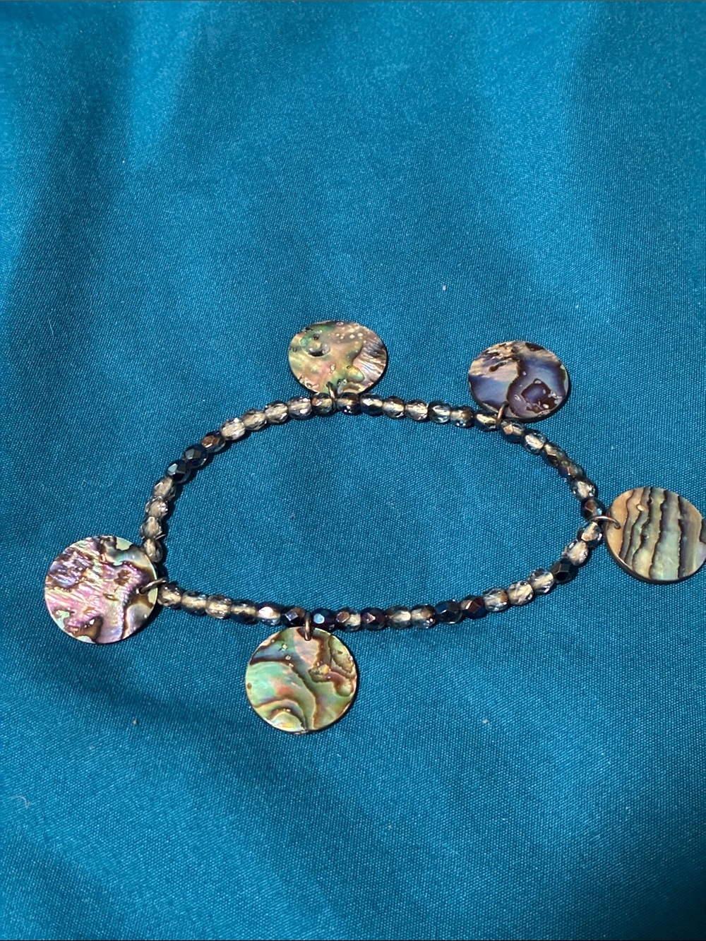 Bracelets - Picture 5 of 8